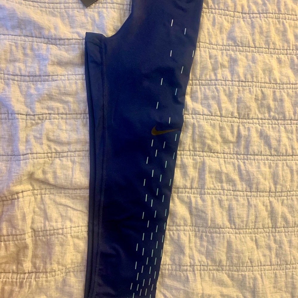 NWT Nike Pro Dri-Fit leggings